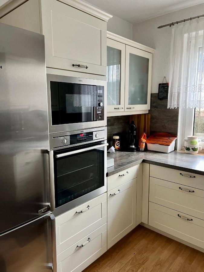 שוולם Lichtdurchflutete Grosse Wohnung מראה חיצוני תמונה